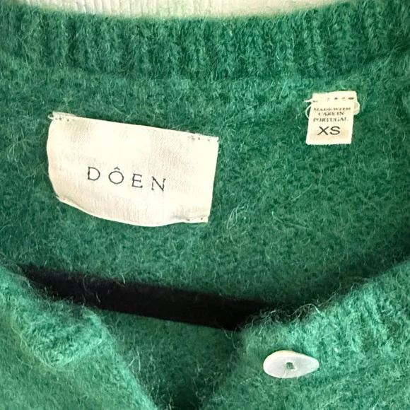 Doen Green Women's Cardigan Sweater - Picture 2 of 5